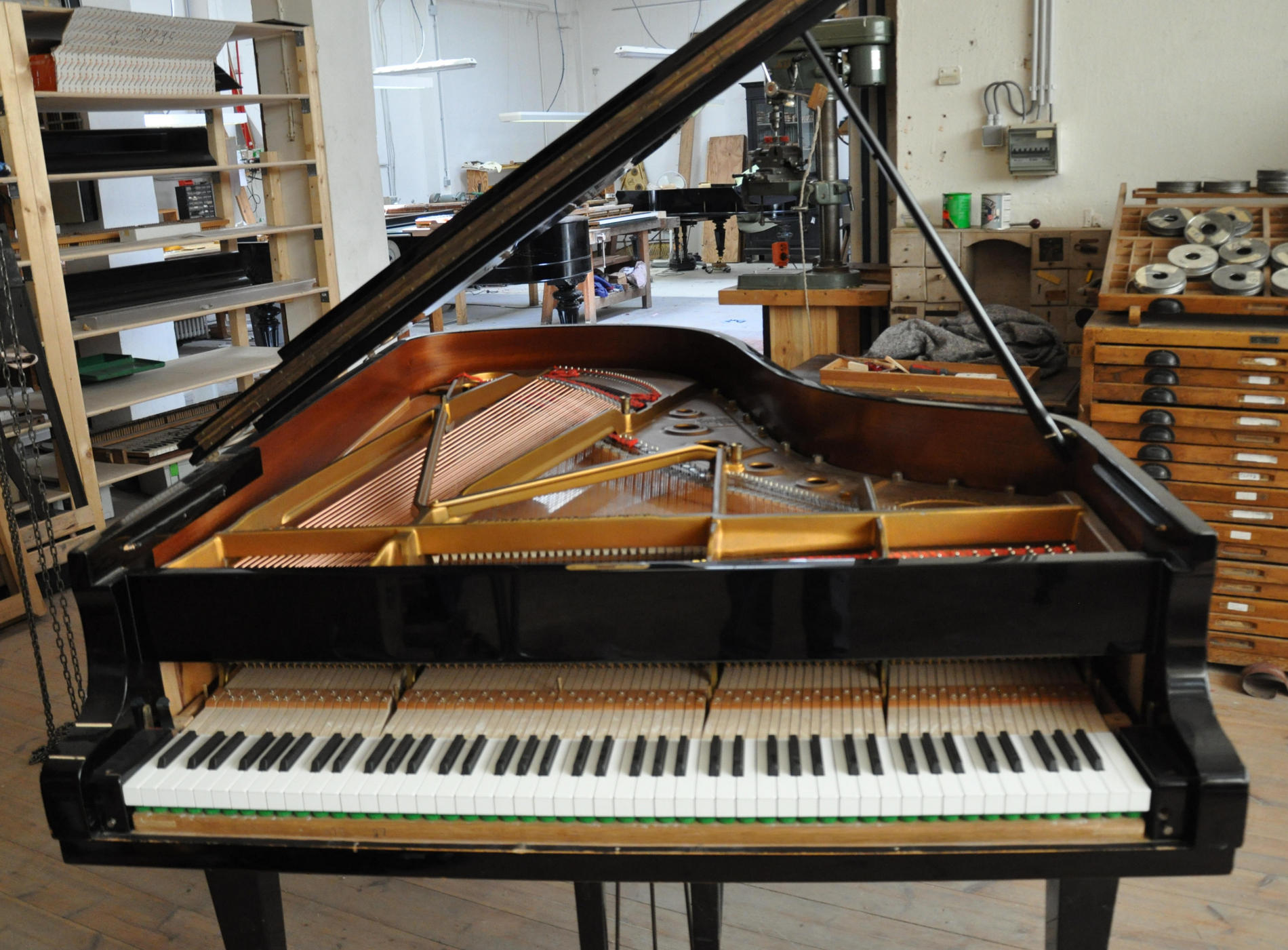 Steinway & Sons / Modèle A