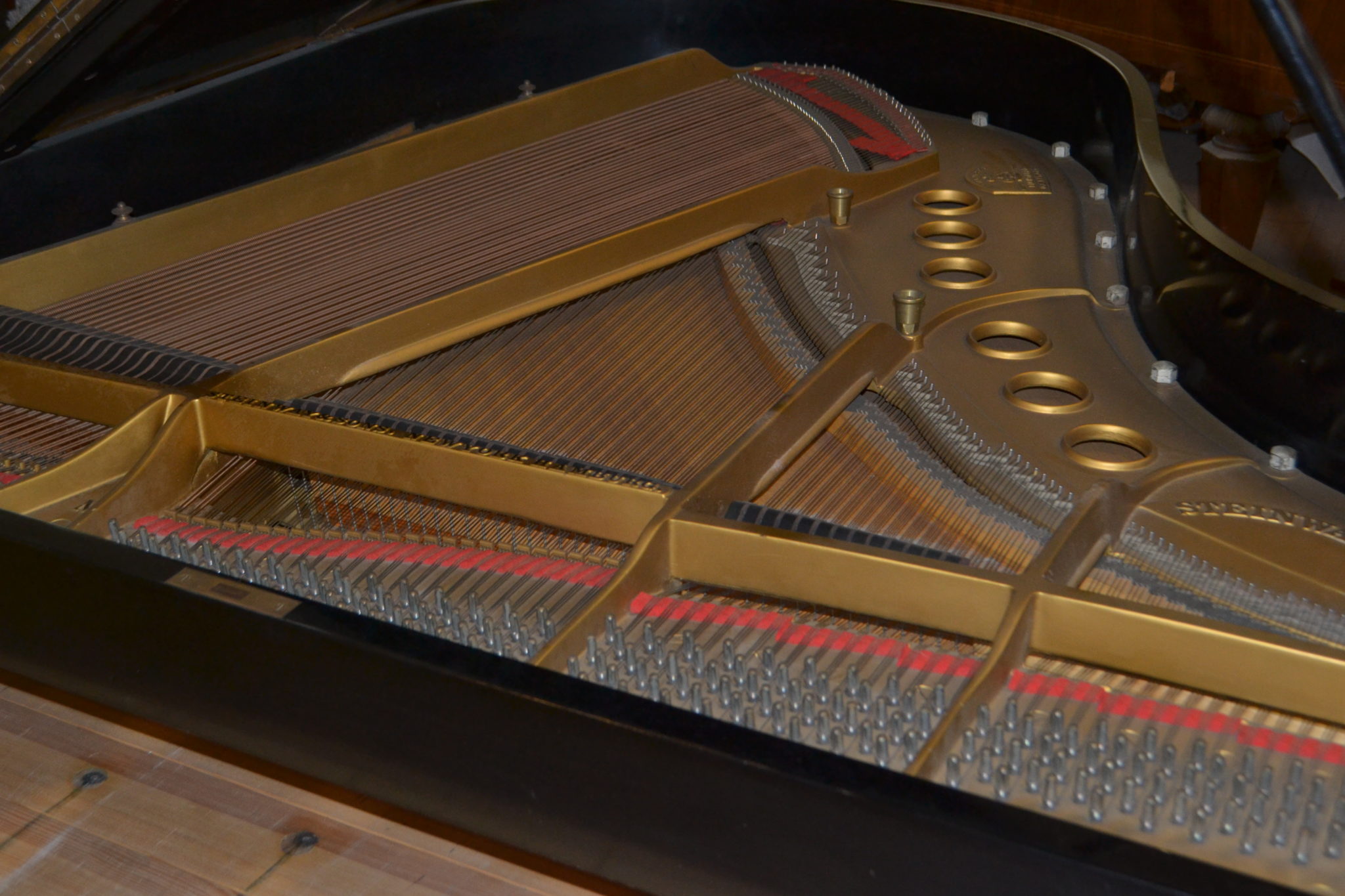 Steinway And Sons modèle M, circa 1936, en vente prochainement.