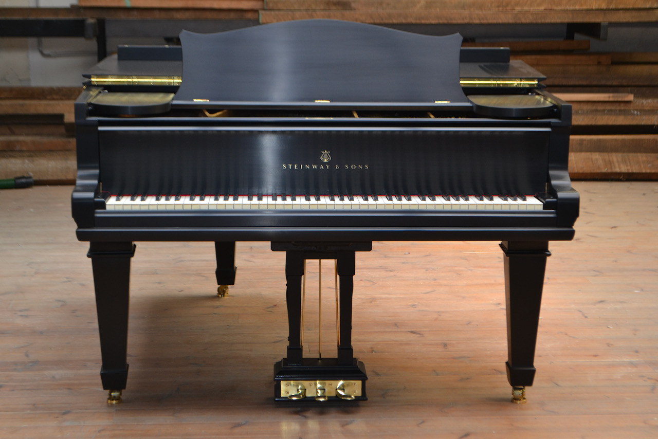 Steinway & Sons / Modèle A